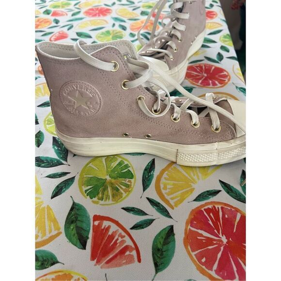 Converse Chuck Taylor Women”s Suede All StarHigh Tops Mauve sz 9 - Picture 10 of 15